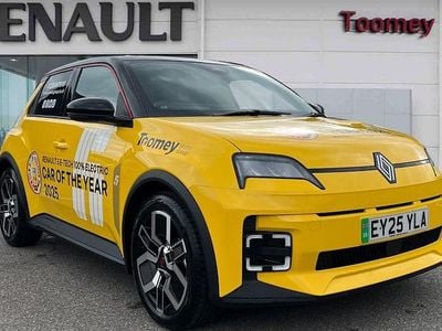 New 2025 Renault 5 E-Tech Urban Hatchback | £21,990 (Fair price)