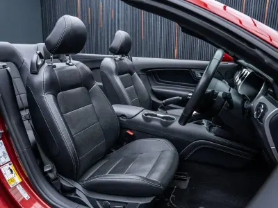 Usado Ford Mustang Convertible 310 CV (228 kW) 2019 Rojo Descapotable
