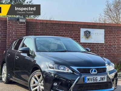 Lexus CT200h