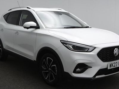 Używany MG ZS Exclusive 111 KM (81 kW) 2023 Biały SUV