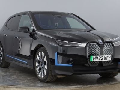 BMW iX