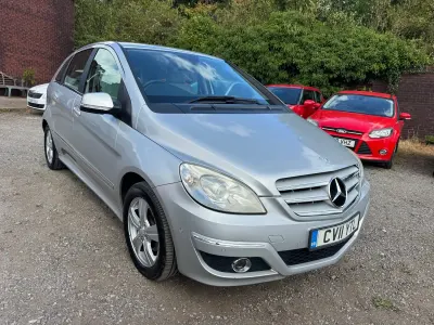 Used Mercedes B160 SE 2011 Silver Hatchback