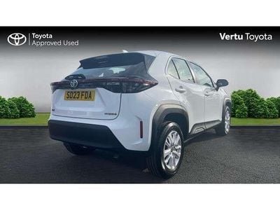 Used Toyota Yaris Cross 113 HP (83 kW) 2023 White SUV