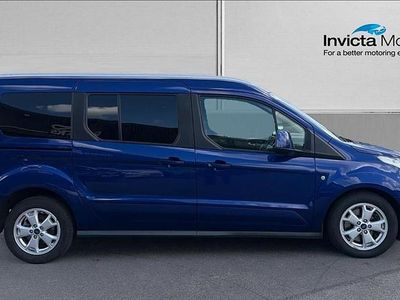 Used Ford Tourneo Connect Titanium 120 HP (88 kW) 2017 Deep impact blue MPV
