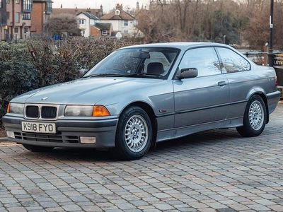 Used BMW 318 1993 Silver Coupe