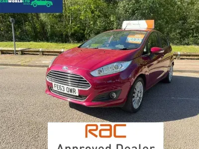 Begagnad Ford Fiesta Titanium 125 HK (91 kW) 2013