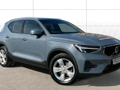 Second-hand Volvo XC40 Core 163 CP (119 kW) 2023 SUV
