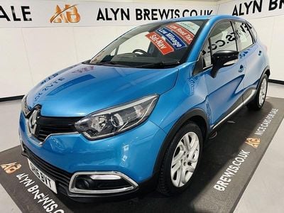 Tahoe blue metallic Used 2016 Renault Captur Dynamique SUV | £6,999 (Fair price)