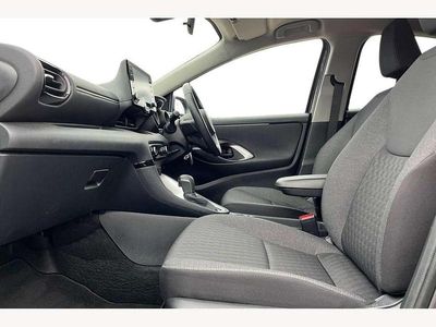 Used Toyota Yaris Hybrid Design 116 HP (85 kW) 2022 Grey Hatchback