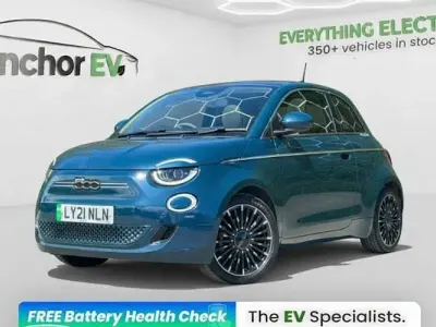 Used Fiat 500e La Prima 86 kW (118 HP) 2026 Hatchback