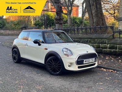 White Used 2016 Mini Cooper Hatch Hatchback | £6,495 (Fair price)