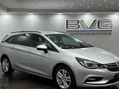 Used Vauxhall Astra S 110 HP (80 kW) 2018 Silver Estate