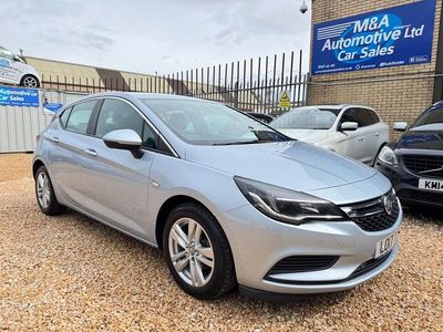 Begagnad Vauxhall Astra S 2017 Silver Halvkombi