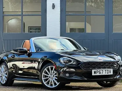 Used Fiat 124 Spider Lusso Plus 140 HP (102 kW) 2017 Black Cabriolet