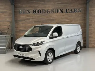 Usado Ford Transit Custom Limited 136 HP (100 kW) 2024 Prateado Van