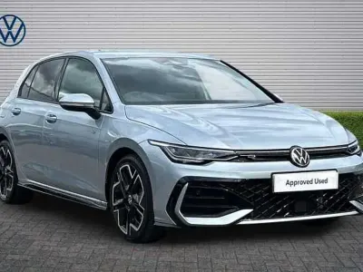 Used VW Golf VIII R-line 150 HP (110 kW) 2026 Oyster silver Hatchback