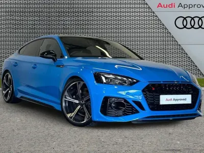Begagnad Audi RS5 Design 450 HK (330 kW) 2020 Blå Sportkupé