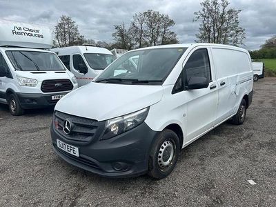Begagnad Mercedes Vito 88 HK (64 kW) 2017 Vit Van