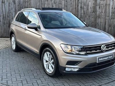 Beige Used 2017 VW Tiguan SE SUV | £11,199 (Fair price)