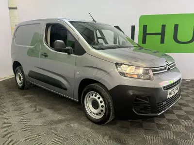 Used Citroën Berlingo 100 HP (73 kW) 2023 Grey MPV