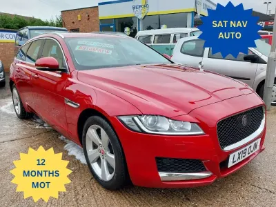 Used Jaguar XF Portfolio 247 HP (181 kW) 2019 Red Estate