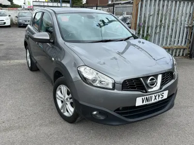 Used Nissan Qashqai Acenta 150 HP (110 kW) 2011 Grey SUV