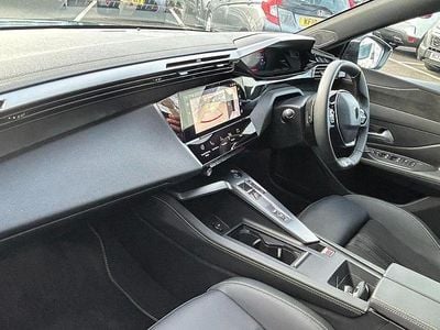 Used Peugeot 308 SW GT 134 HP (98 kW) 2025 Blue Estate