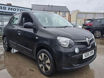 Used Renault Twingo Play 70 HP (51 kW) 2015 Black Hatchback