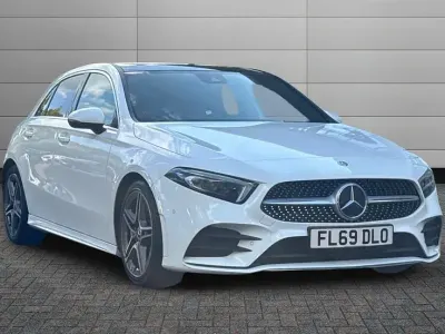Used Mercedes A180 AMG line 114 HP (83 kW) 2019 White Hatchback
