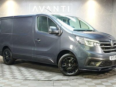 Used Renault Trafic 150 HP (110 kW) 2022 Grey MPV