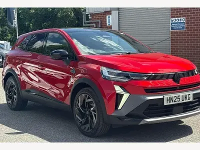 Used Renault Symbioz Iconic Esprit Alpine 143 HP (105 kW) 2025 Red  SUV