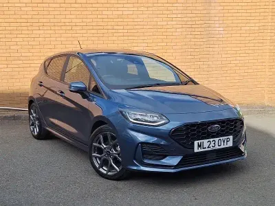 Usado Ford Fiesta ST-Line 125 HP (91 kW) 2023 Azul Citadino