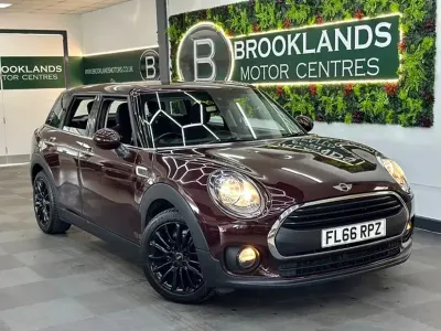 Used Mini Clubman 116 HP (85 kW) 2016 Maroon Estate