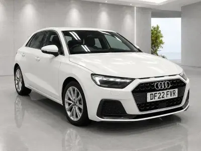Used Audi A1 Sportback Sport 95 HP (69 kW) 2022 White Hatchback