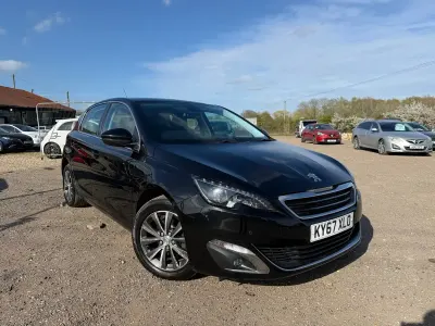 Used Peugeot 308 Allure 120 HP (88 kW) 2017 Black Hatchback