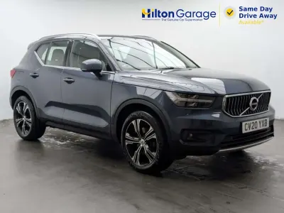 Usado Volvo XC40 Inscription 190 CV (139 kW) 2020 Azul SUV