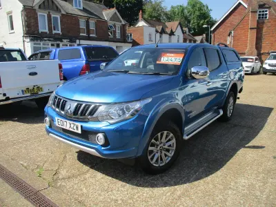 Used Mitsubishi L200 181 HP (133 kW) 2017 Blue Pickup