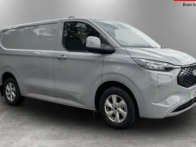 New Ford Transit Limited 100 kW (136 HP) 2025 Van