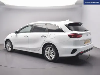 Used Kia Ceed Sportswagon 114 HP (83 kW) 2020 White Estate