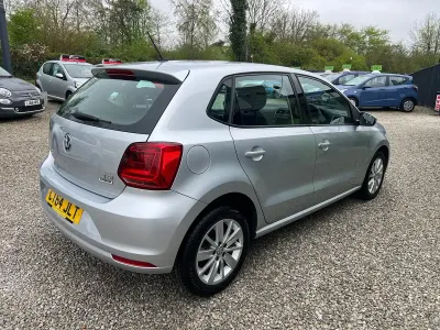 Used VW Polo SE 90 HP (66 kW) 2014 Silver Hatchback