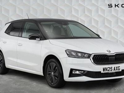 Used Skoda Fabia Design Edition 94 HP (69 kW) 2025 Moon white metallic black magic pearl effect Hatchback
