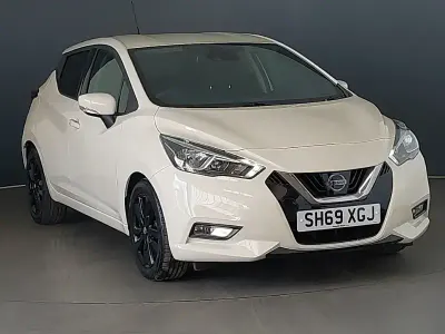 Used Nissan Micra Acenta 100 HP (73 kW) 2019 White Hatchback