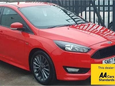 Used Ford Focus ST-Line 2017 Red Hatchback