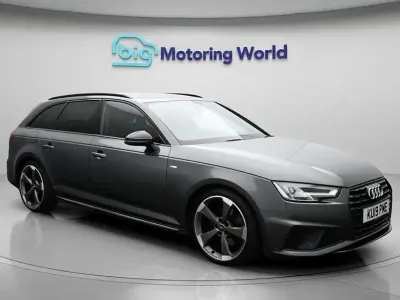 Usado Audi A4 Black Edition 150 CV (110 kW) 2019 Gris Familiar