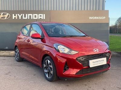 Red New 2025 Hyundai i10 Advanced Hatchback | £16,497 (Fair price)