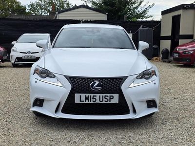 Lexus IS300h