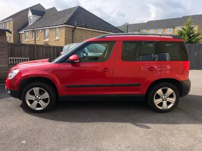 Używany Skoda Yeti SE 140 KM (102 kW) 2011 Czerwony SUV