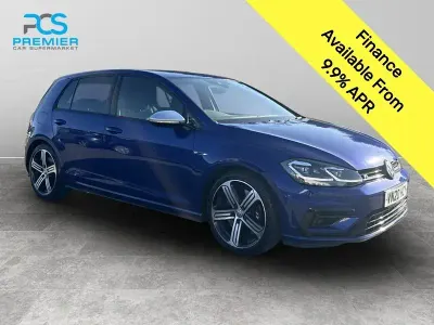 Begagnad VW Golf VII R 300 HK (220 kW) 2020 Blå Halvkombi