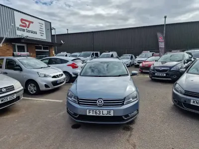 Used VW Passat S 105 HP (77 kW) 2014 Grey Estate