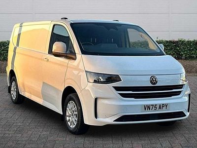 Used VW Transporter Pro 150 HP (110 kW) 2025 Clear white Van